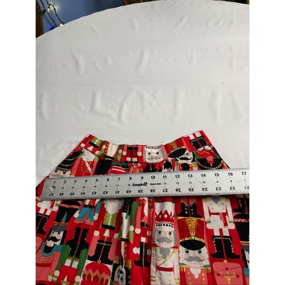 Retrolicious Nutcracker A Line Skirt Size Small - Picture 5 of 10